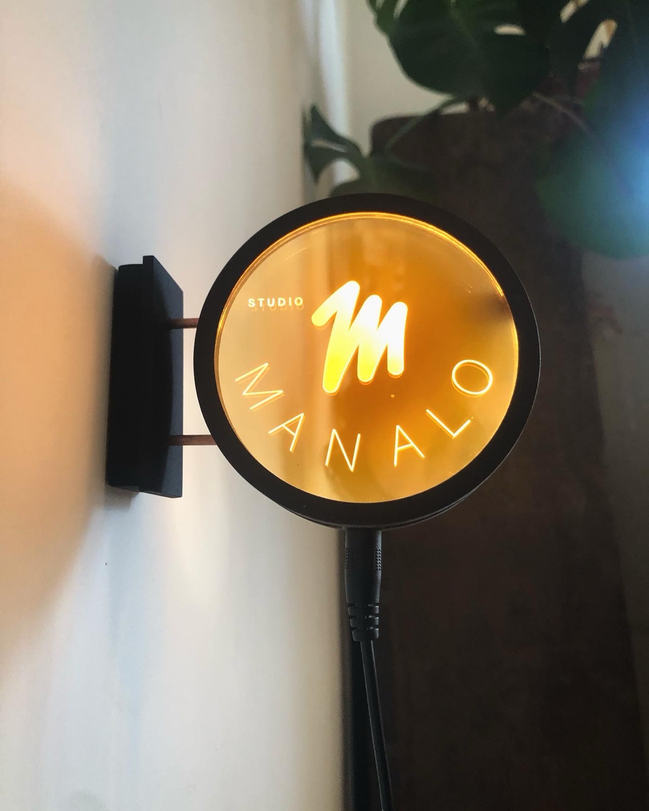 STUDIO M LIGHTBOX